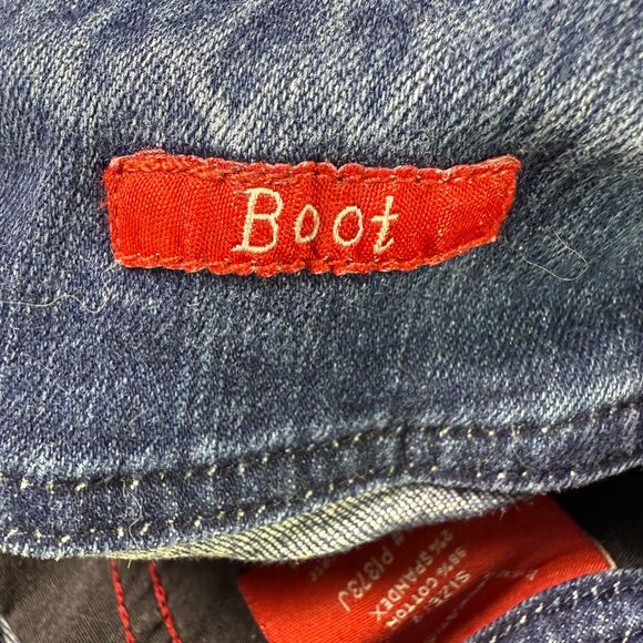 Vigoss Florence Bootcut Jeans, Size 7m, Medium Wash, Distressed, Buttons 2/$50 - Picture 12 of 16